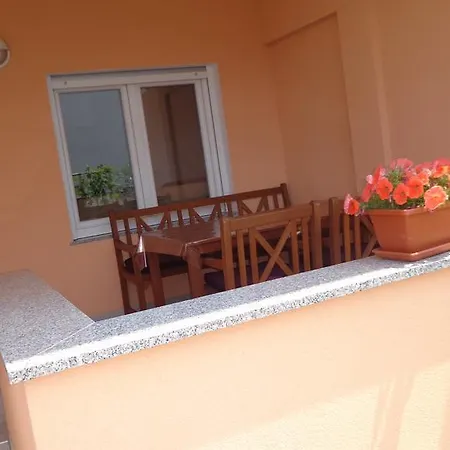 Sandra 439 Appartement *